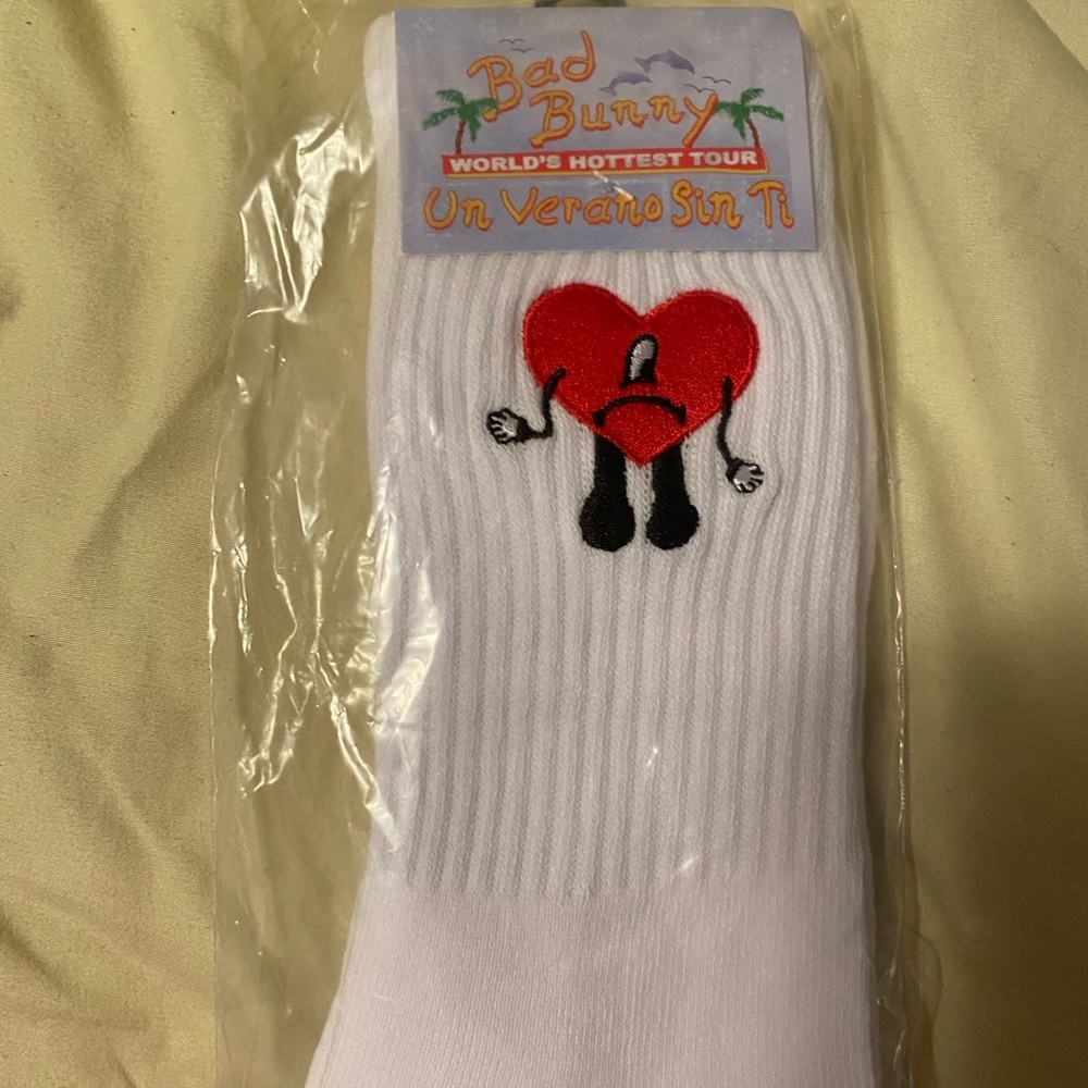 Bad bunny un verano sin ti socks